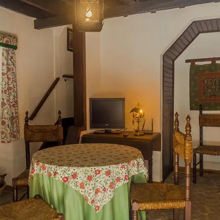 Casa Naves De Sto Antonio Hotel *