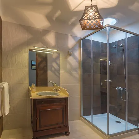 Casa Naves De Sto Antonio Hotel *