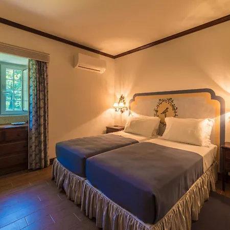 Casa Naves De Sto Antonio Hotel *