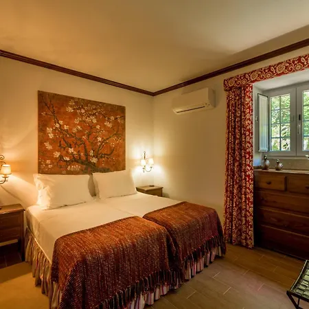 Casa Naves De Sto Antonio Alcafozes