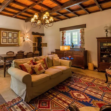 Casa Naves De Sto Antonio *