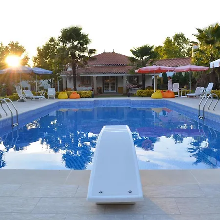 Casa Naves De Sto Antonio Hotel *