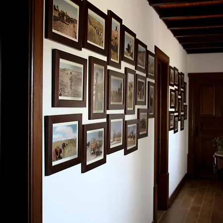 Casa Naves De Sto Antonio Hotel *