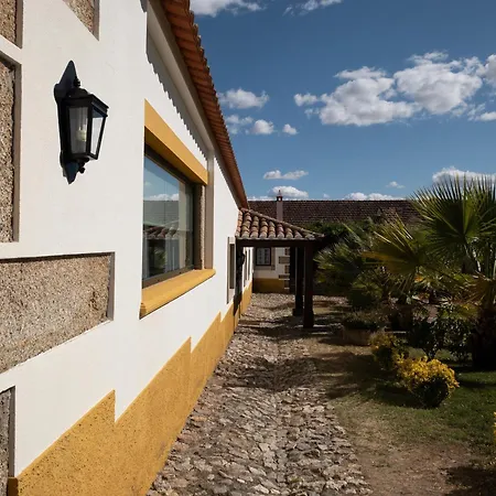 Casa Naves De Sto Antonio Alcafozes