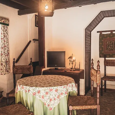 Casa Naves De Sto Antonio Отель Alcafozes