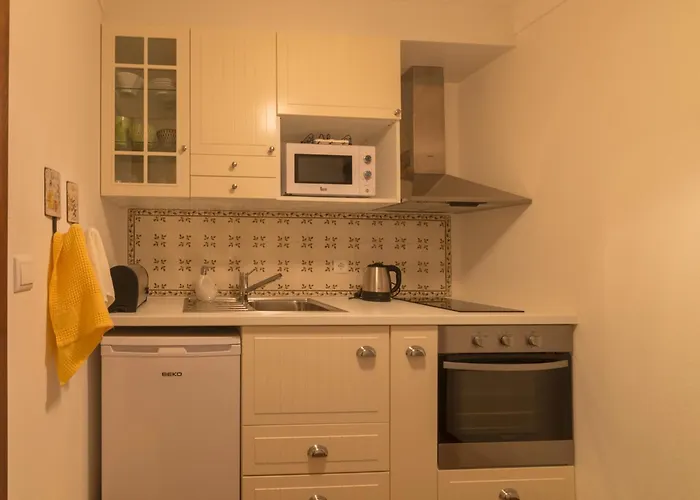 Casa Naves De Sto António Alcafozes