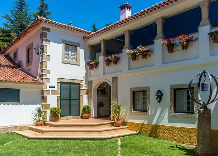 Hotel Casa Naves De Sto António *