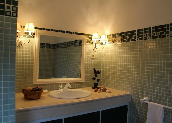 Casa Naves De Sto António *