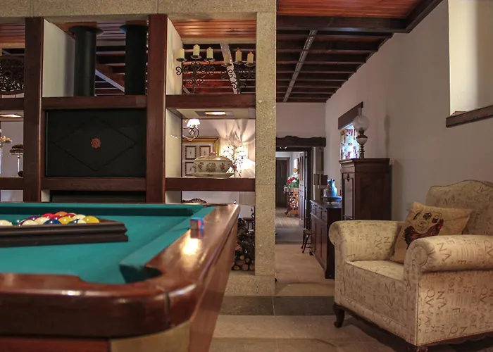 Hotel Casa Naves De Sto António